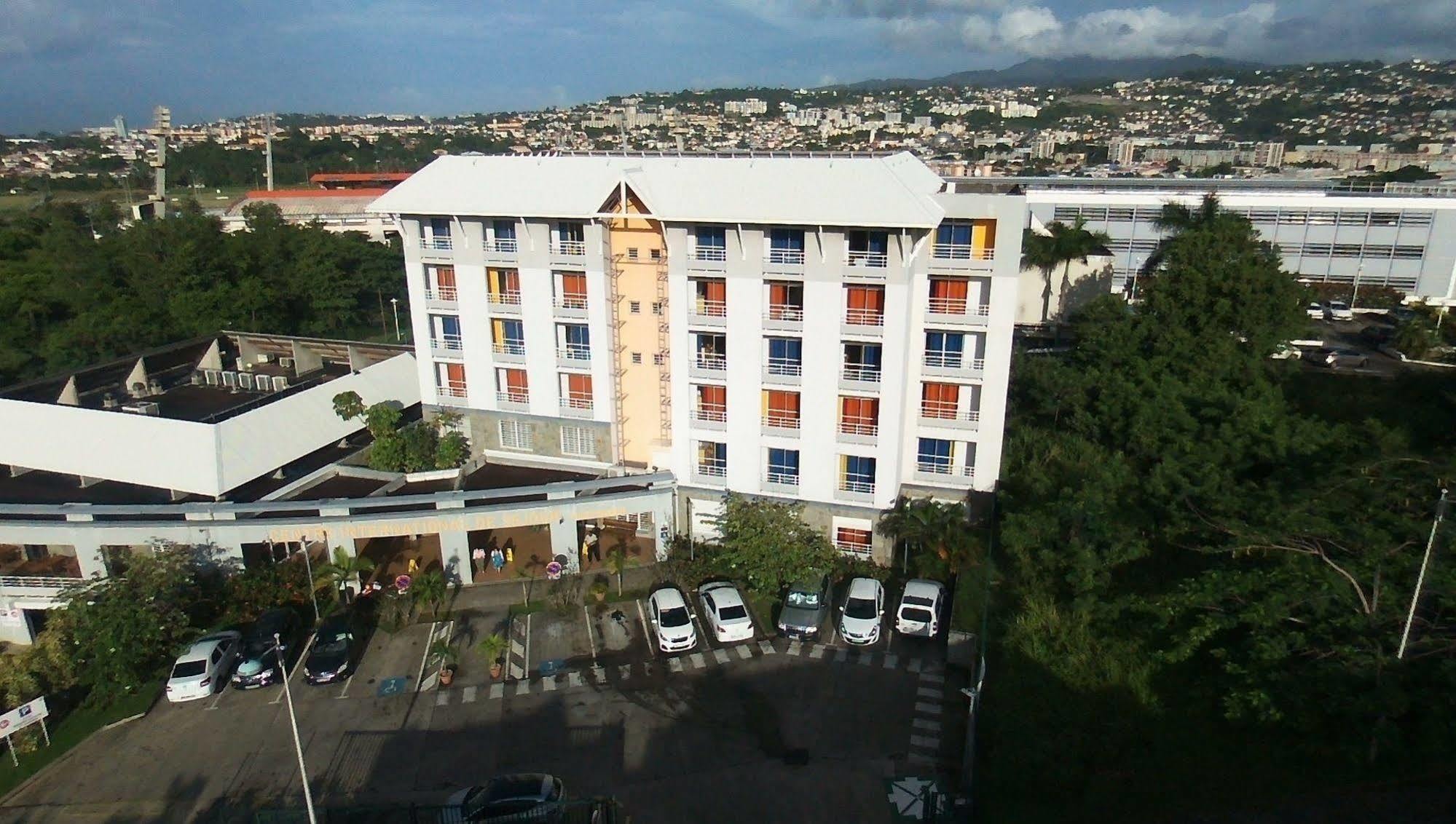 Centre International De Sejour Vandrehjem Fort-de-France Eksteriør billede