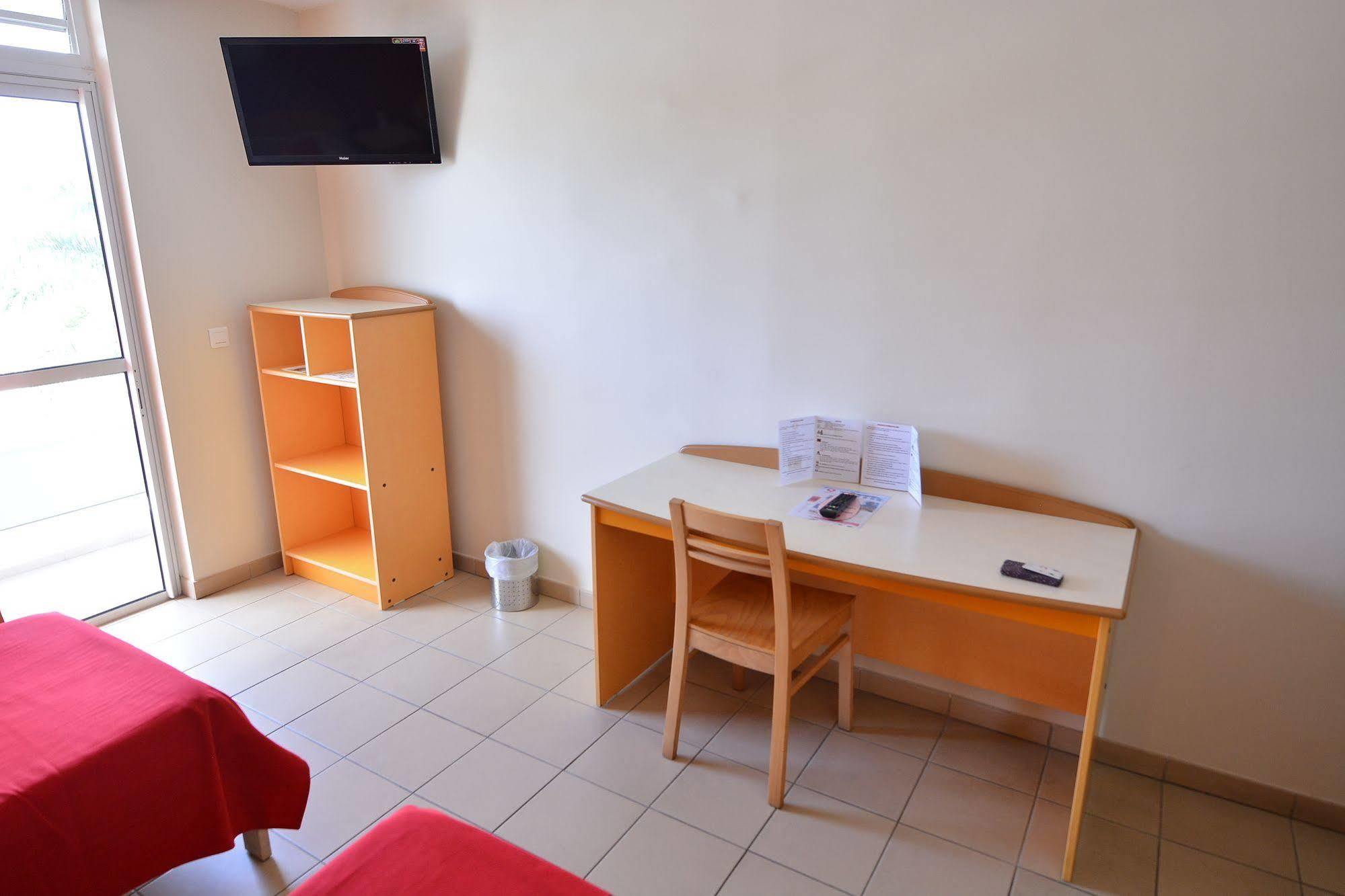 Centre International De Sejour Vandrehjem Fort-de-France Eksteriør billede